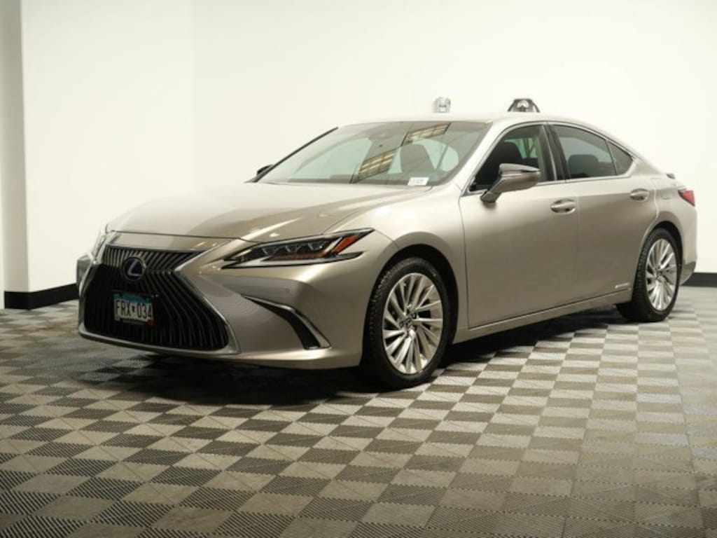 Used 2020 Lexus ES 300h Luxury Sedan