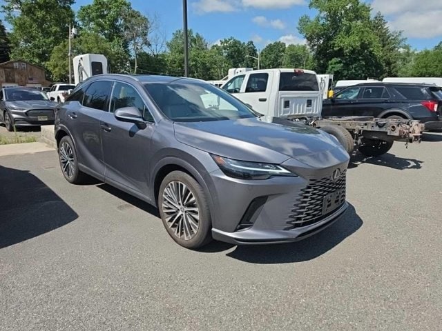 Used 2023 Lexus RX 350 with VIN 2T2BAMCA6PC024669 for sale in Maplewood, Minnesota