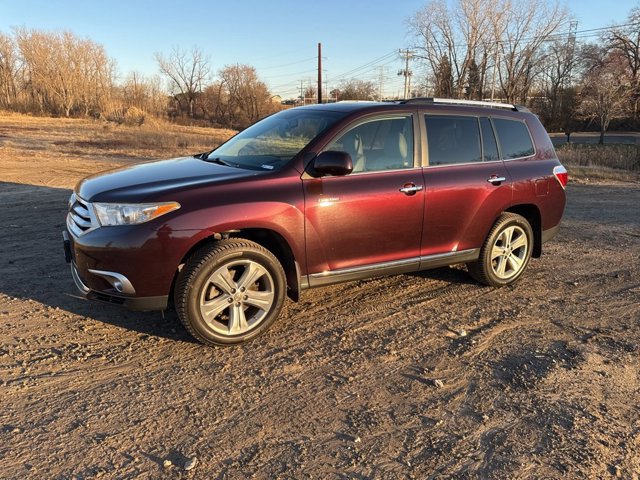 2013 Toyota Highlander Limited photo 2