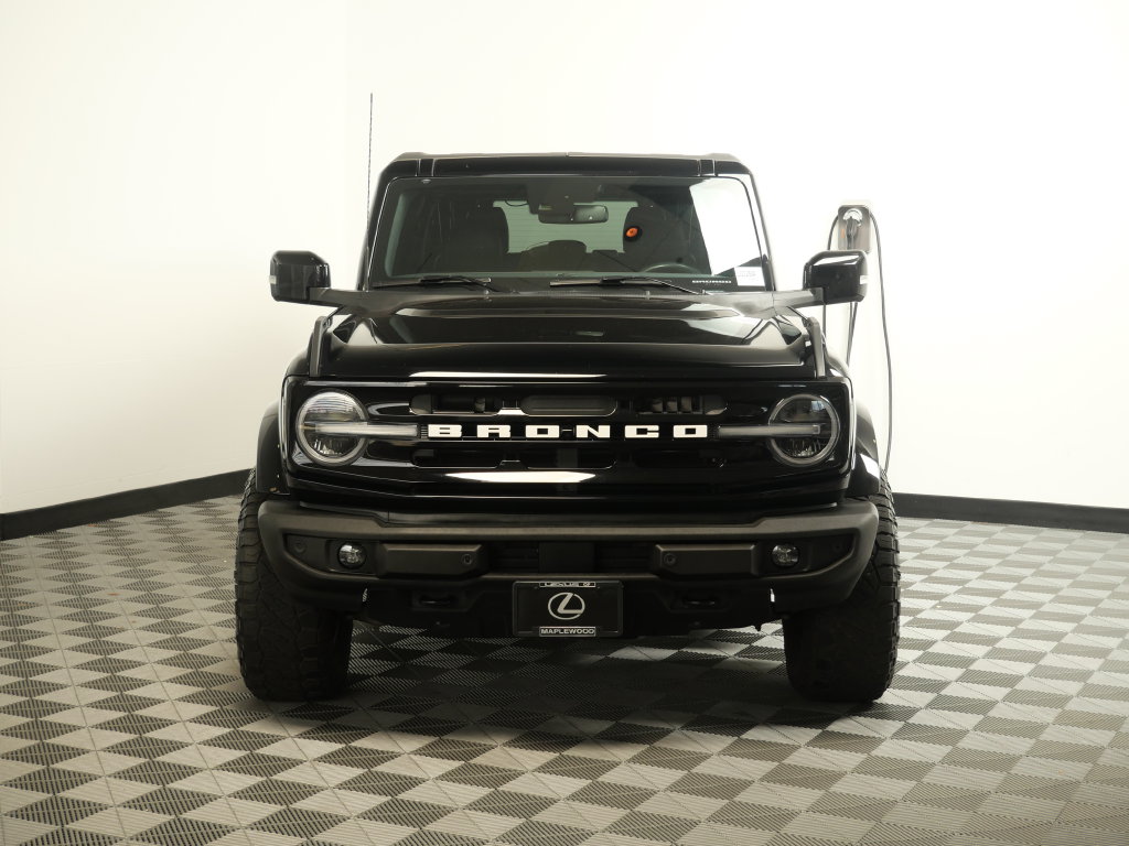 Used 2022 Ford Bronco 4-Door Outer Banks with VIN 1FMDE5BH4NLA76521 for sale in Maplewood, Minnesota