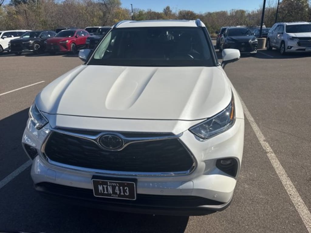 Used 2021 Toyota Highlander Limited SUV