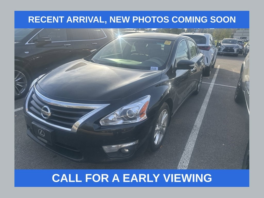 Used 2013 Nissan Altima Sedan SL with VIN 1N4AL3AP4DN455330 for sale in Maplewood, Minnesota
