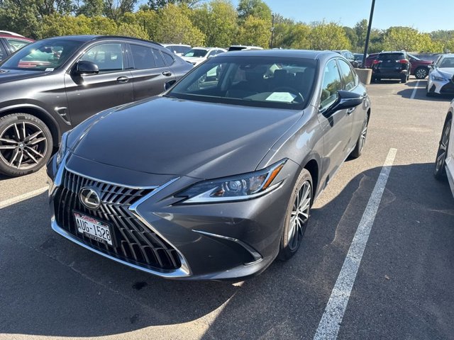 2022 Lexus ES 350 photo 4