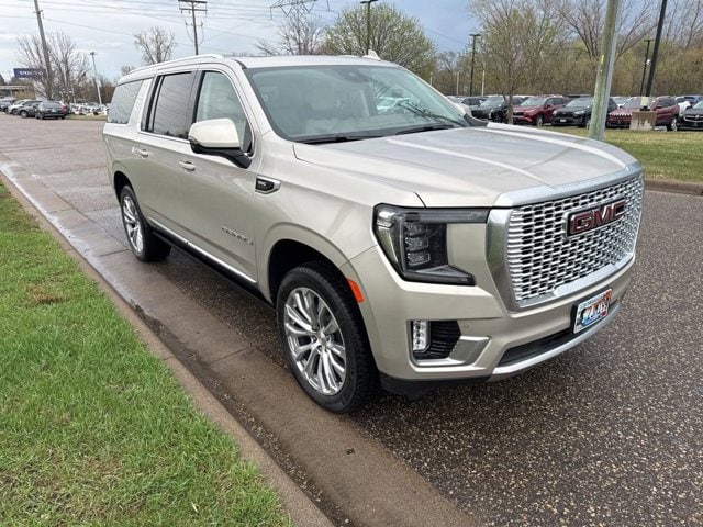Used 2024 GMC Yukon XL Denali with VIN 1GKS2JKL5RR241498 for sale in Maplewood, Minnesota