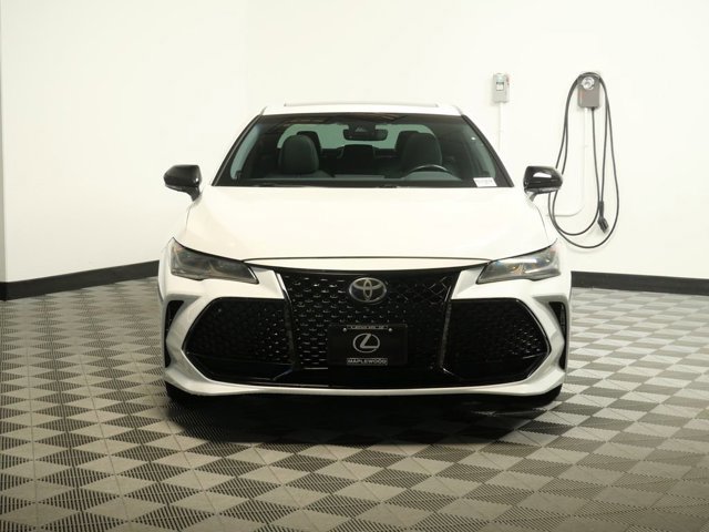 Used 2019 Toyota Avalon Touring with VIN 4T1BZ1FB5KU008115 for sale in Maplewood, Minnesota