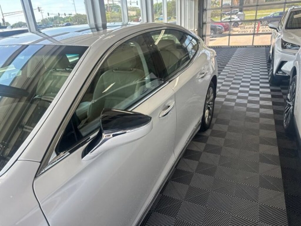 Used 2019 Lexus LS 500h Sedan