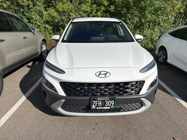2023 Hyundai Kona SEL photo 2