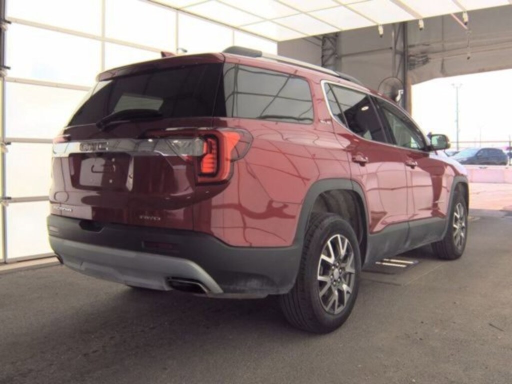 Used 2023 GMC Acadia SLE SUV
