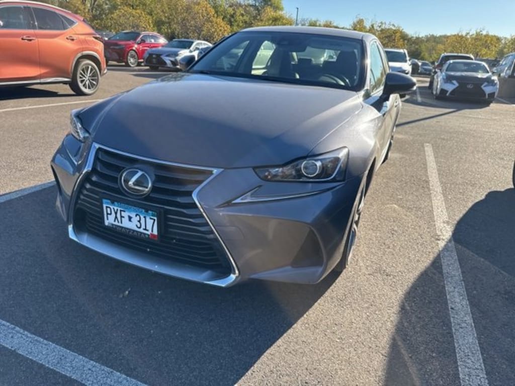 Used 2018 Lexus IS 300  Sedan