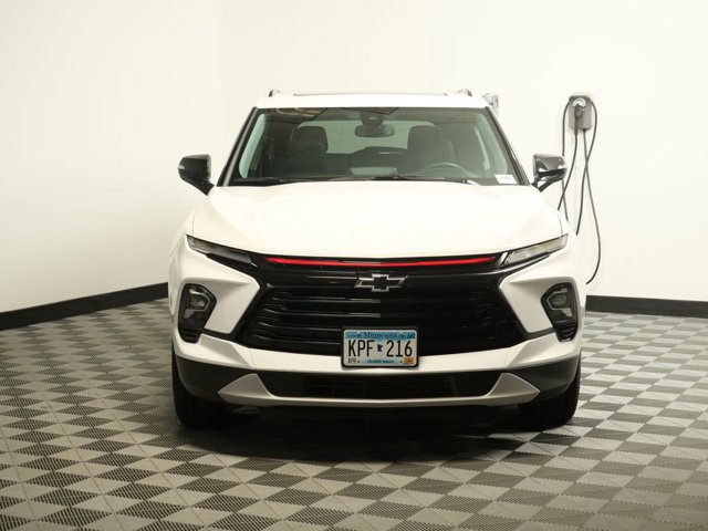 Used 2023 Chevrolet Blazer 3LT with VIN 3GNKBJRS2PS181528 for sale in Maplewood, Minnesota