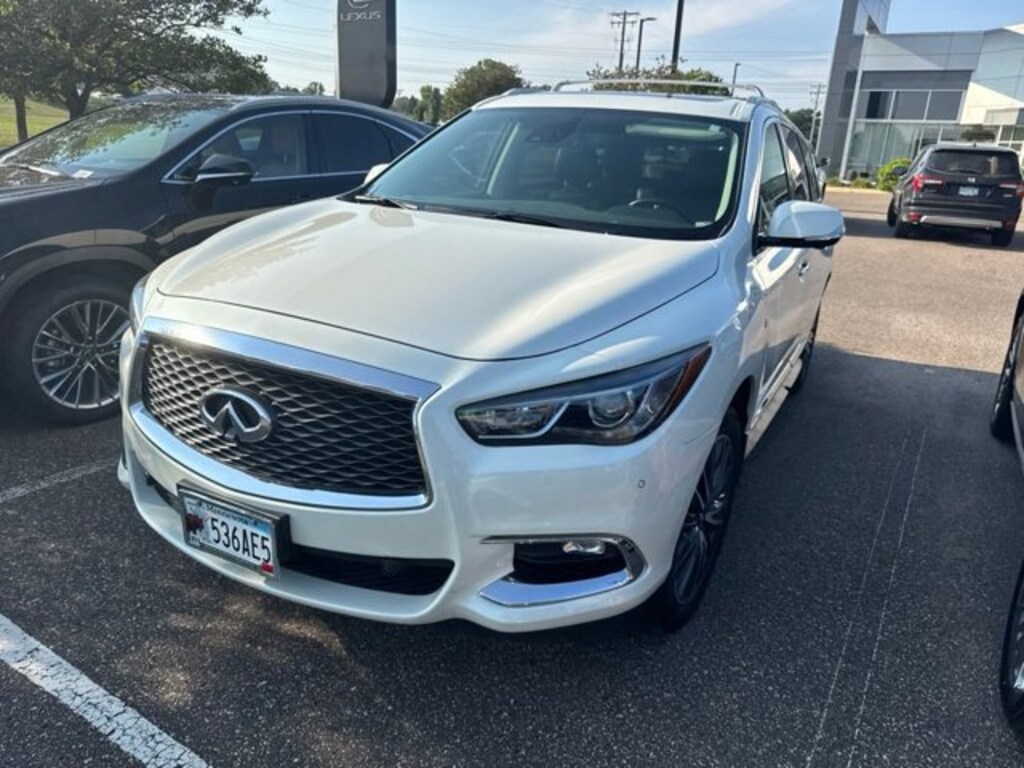 Used 2018 INFINITI QX60 SUV