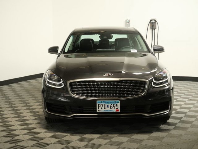 Used 2019 Kia K900 Luxury with VIN KNAS34J62K6010259 for sale in Maplewood, MN
