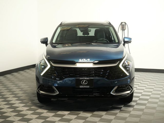 Used 2023 Kia Sportage SX Prestige Hybrid with VIN KNDPXCAG1P7020542 for sale in Maplewood, Minnesota