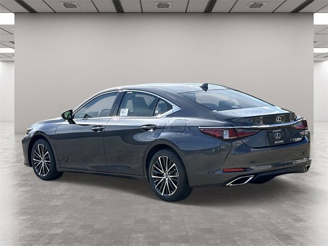 2025 Lexus ES 350 photo 4