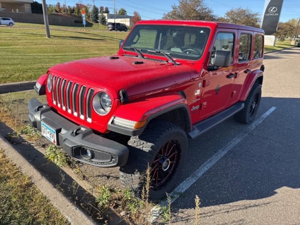 Used 2018 Jeep Wrangler Unlimited Sahara 4x4 SUV