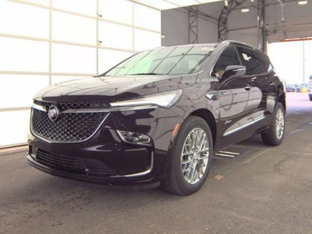 2023 Buick Enclave Avenir's photo