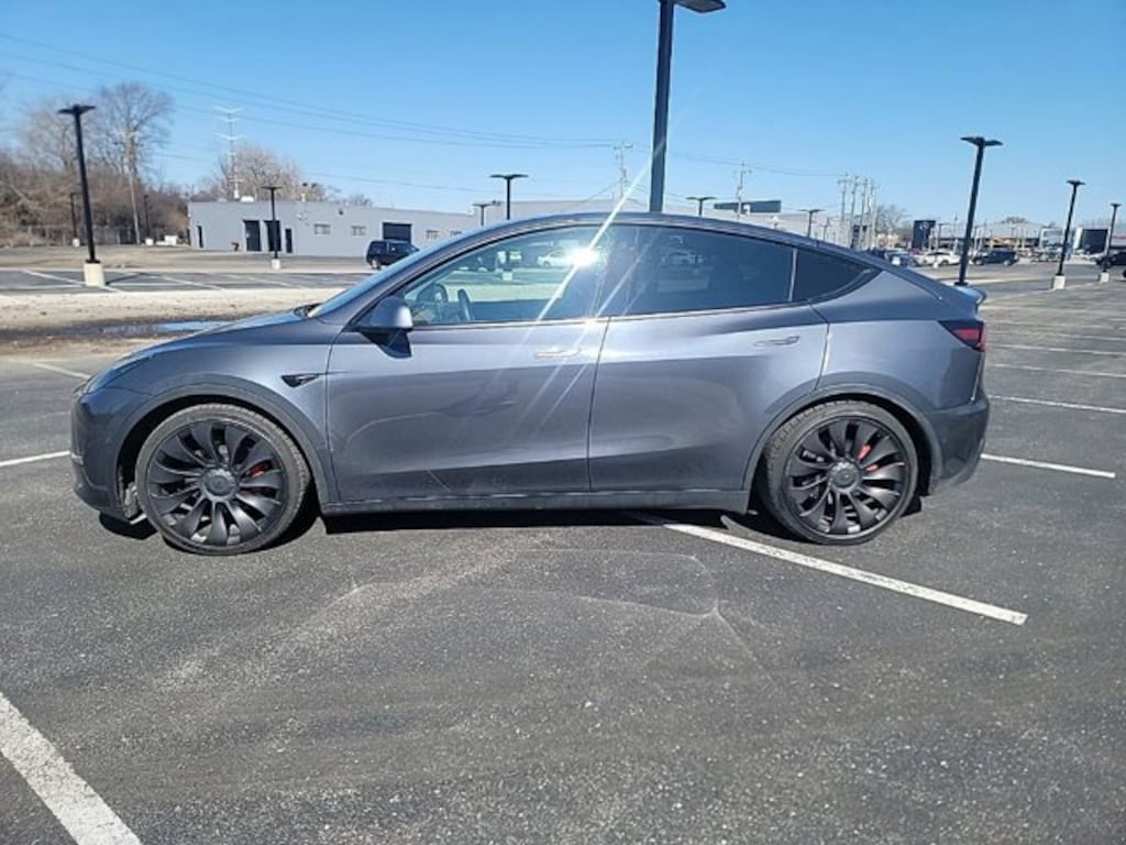 Used 2022 Tesla Model Y Performance SUV