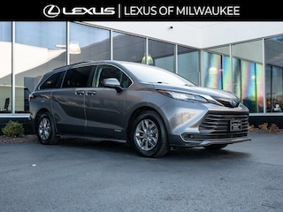 2021 Toyota Sienna LE Van