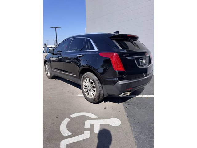 2017 Cadillac XT5 Luxury photo 3