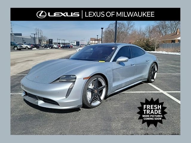 2020 Porsche Taycan Turbo