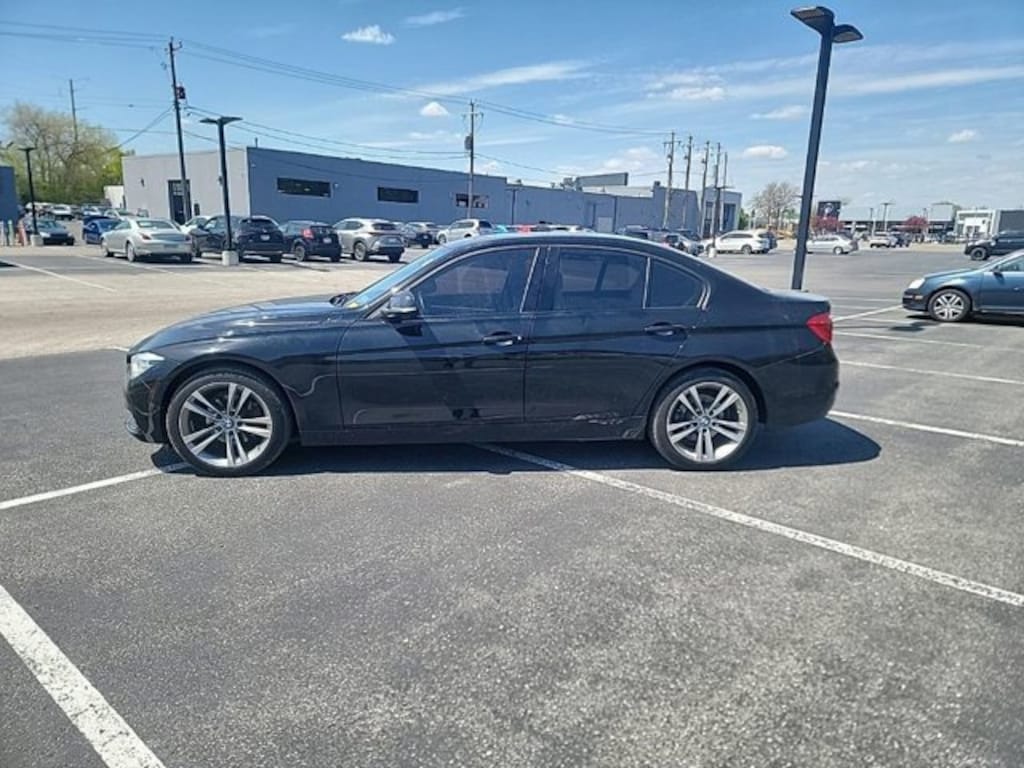 Used 2018 BMW 3 Series 330i xDrive Sedan