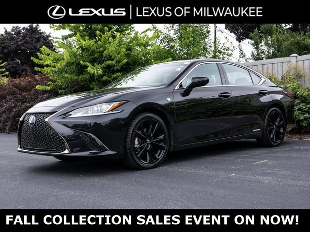 2022 Lexus ES 300h F SPORT photo 3