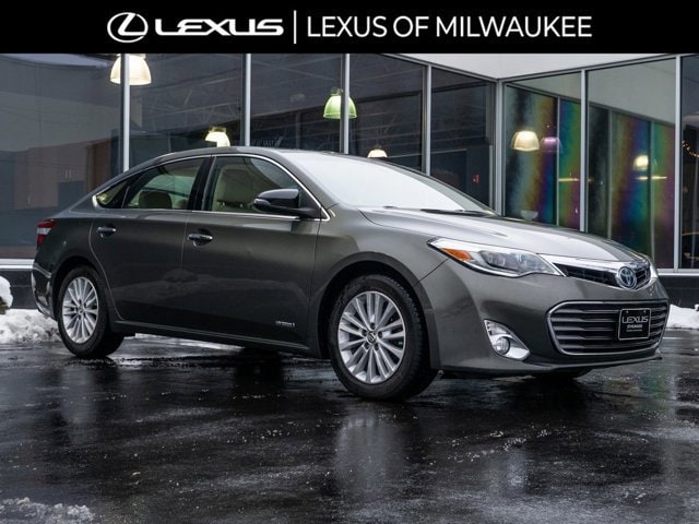 2013 Toyota Avalon Limited Hybrid