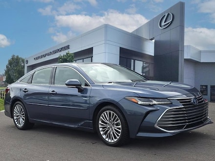 2021 Toyota Avalon Hybrid Limited Sedan