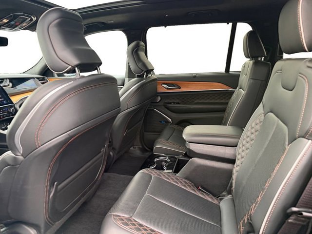 2022 Jeep Grand Cherokee L Summit Reserve - Photo 13