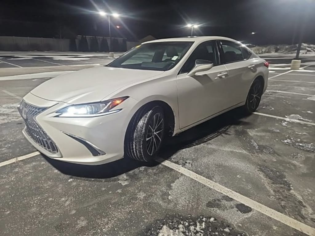 Used 2022 Lexus ES ES 250 Sedan