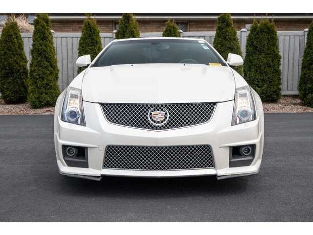 Used 2013 Cadillac CTS-V Coupe V with VIN 1G6DV1EP2D0119238 for sale in Milwaukee, WI