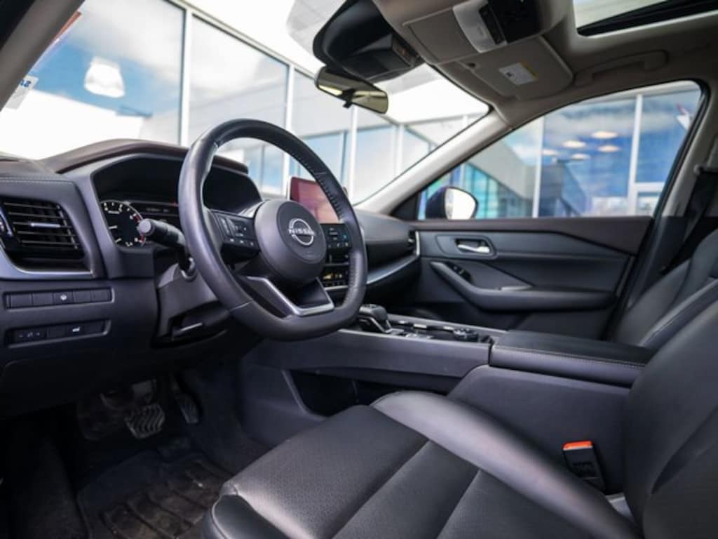 Used 2023 Nissan Rogue SV SUV