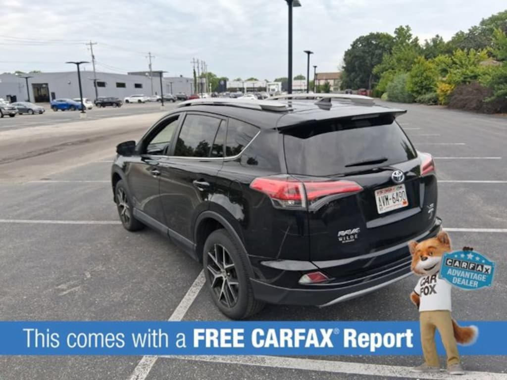 Used 2017 Toyota RAV4 SE SUV