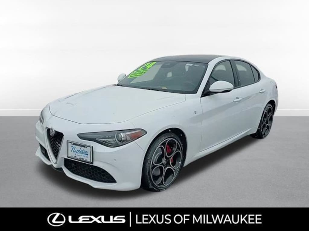 Used 2023 Alfa Romeo Giulia Ti Sedan