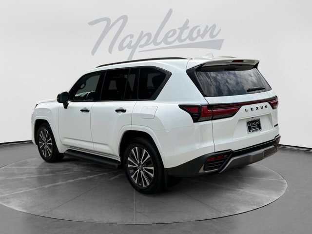 2026 Lexus LX 600 Premium - Photo 6