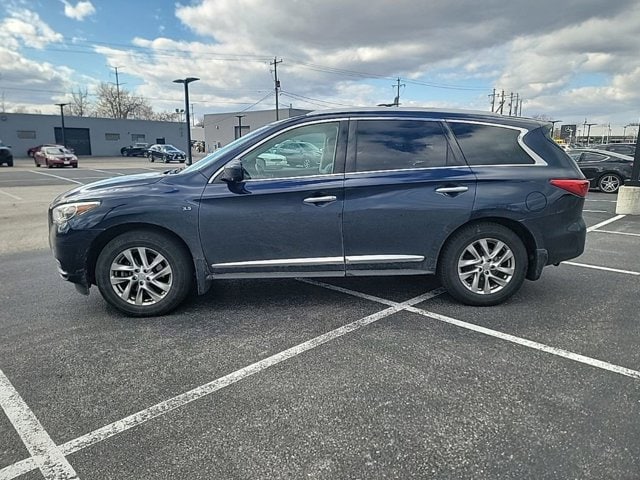 Used 2015 INFINITI QX60 Base with VIN 5N1AL0MM7FC554597 for sale in Glendale, WI