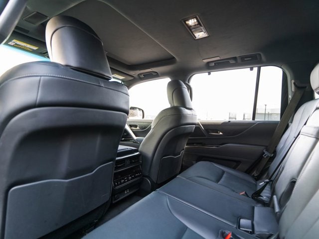 2023 Lexus LX Luxury - Photo 12