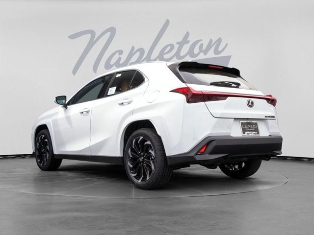 2026 Lexus UX Hybrid 300h Premium - Photo 7