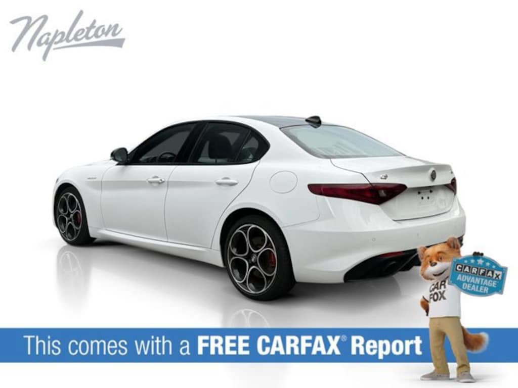 Used 2022 Alfa Romeo Giulia Veloce Sedan