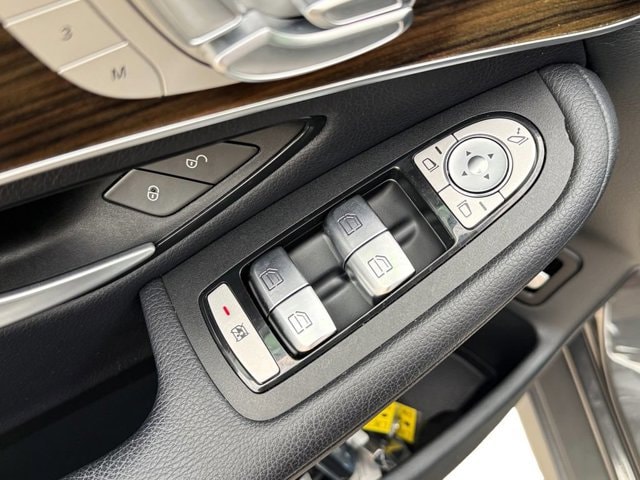 2023 Mercedes-Benz GLC Coupe GLC300 - Photo 25