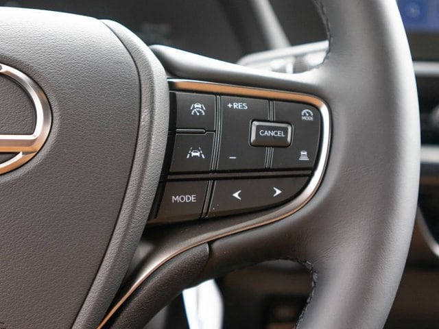 2026 Lexus UX Hybrid 300h Premium - Photo 20