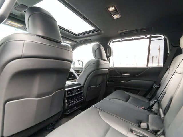 2024 Lexus LX Luxury - Photo 17