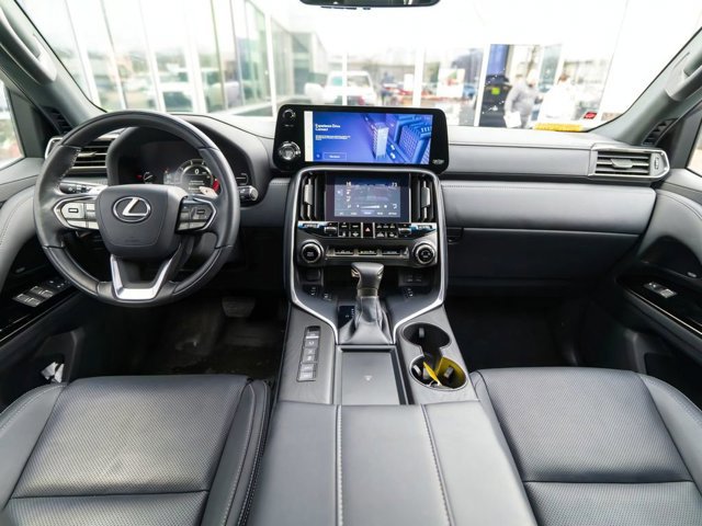 2024 Lexus LX Luxury - Photo 16