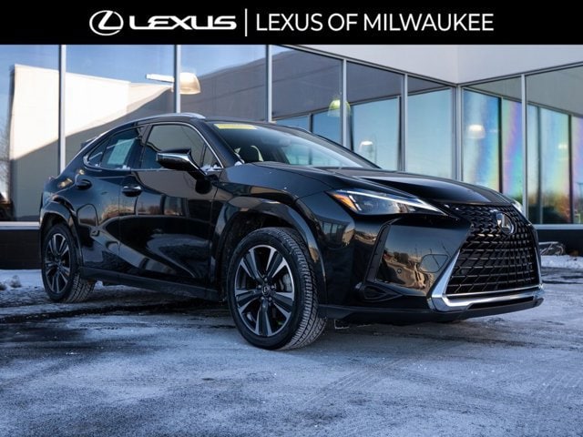 2024 Lexus UX Hybrid 250h Premium's photo