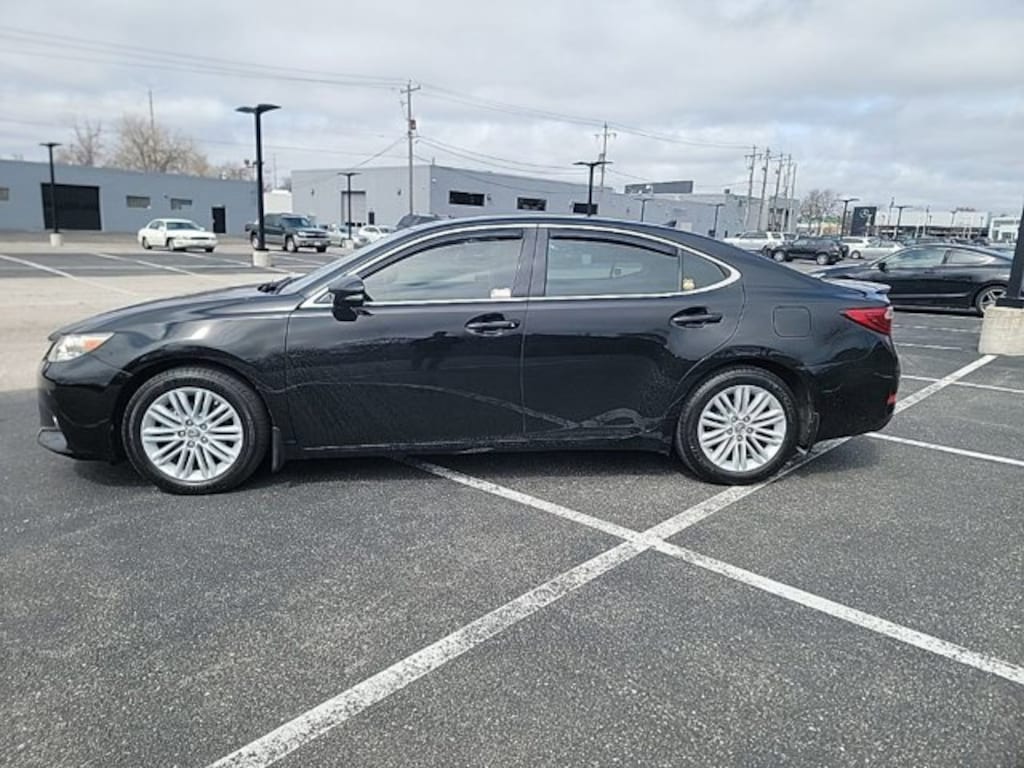 Used 2013 Lexus ES 350 4dr Sdn Sedan