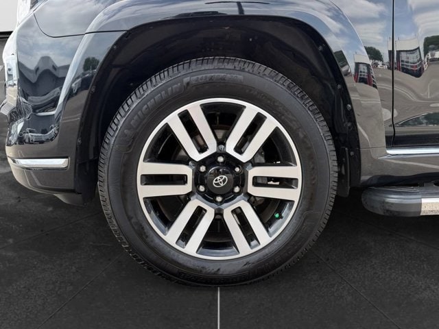 2023 Toyota 4Runner Limited - Photo 12