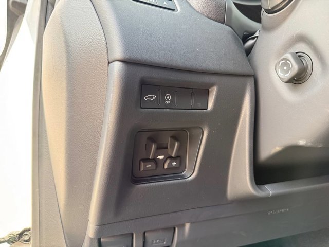 2026 Lexus LX 600 Premium - Photo 17