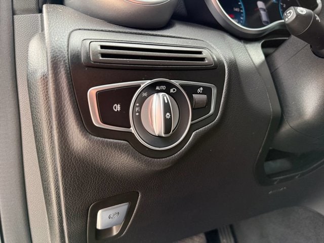 2023 Mercedes-Benz GLC Coupe GLC300 - Photo 16
