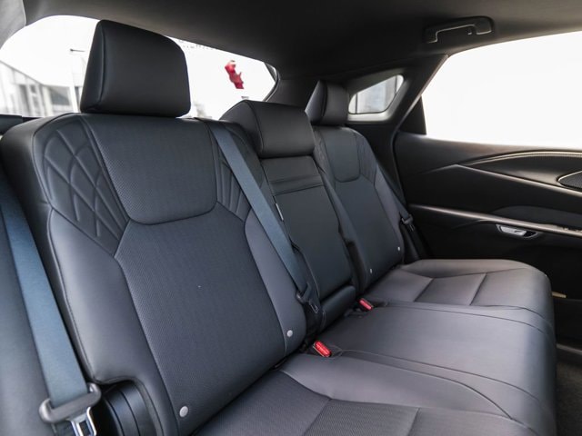 2026 Lexus RX 450h+ Premium - Photo 33