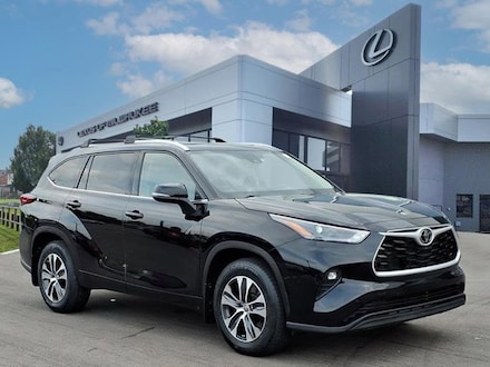 2022 Toyota Highlander XLE SUV